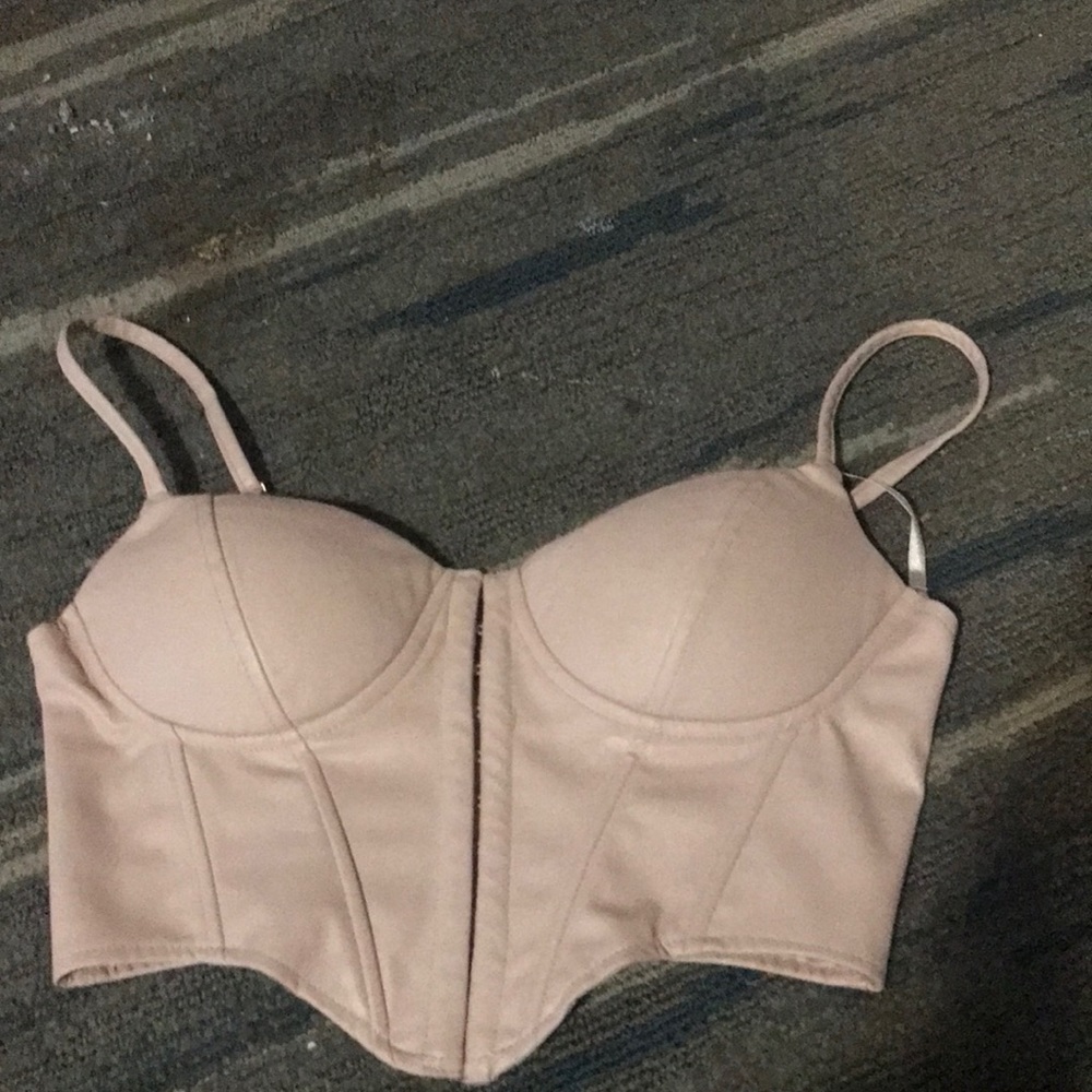 Pink bra like attached in the front shirt